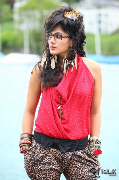 Taapsee